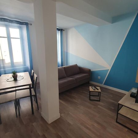 Jolie T3 Avec Terrasse Appartement Carcassonne Buitenkant foto